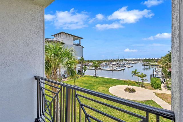3027 BERMUDA SLOOP CIRCLE, Ruskin, FL 33570
