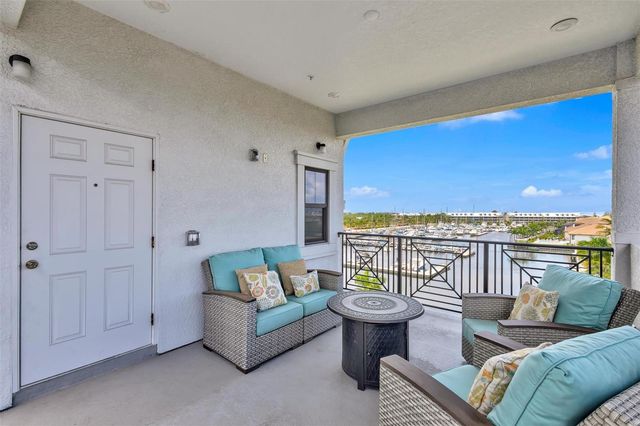 3027 BERMUDA SLOOP CIRCLE, Ruskin, FL 33570