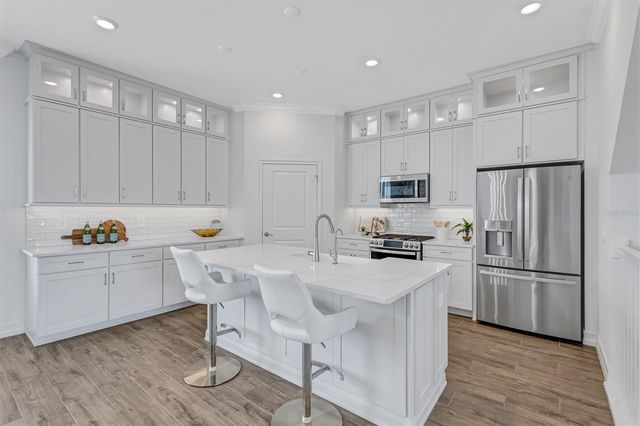 3027 BERMUDA SLOOP CIRCLE, Ruskin, FL 33570