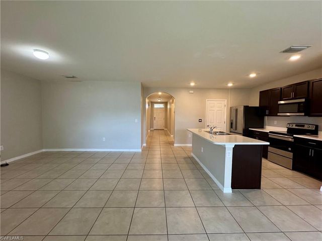 18661 Miami BLVD, Fort Myers, FL 33967