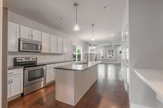 517B Southgate Ave, Nashville, TN 37203