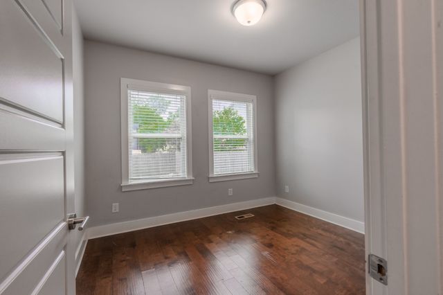 517B Southgate Ave, Nashville, TN 37203