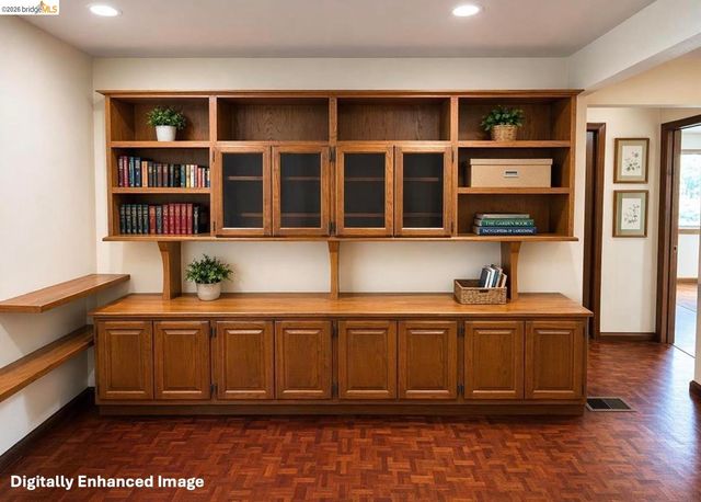 5284 Camino Alta Mira, Castro Valley, CA 94546