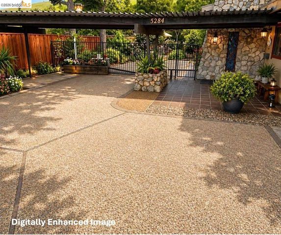 5284 Camino Alta Mira, Castro Valley, CA 94546