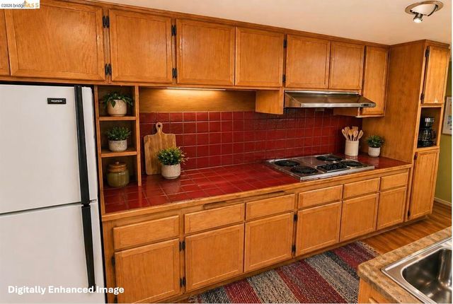 5284 Camino Alta Mira, Castro Valley, CA 94546