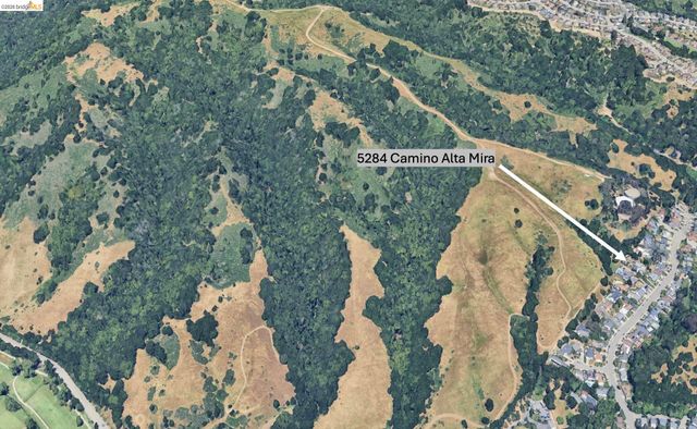 5284 Camino Alta Mira, Castro Valley, CA 94546