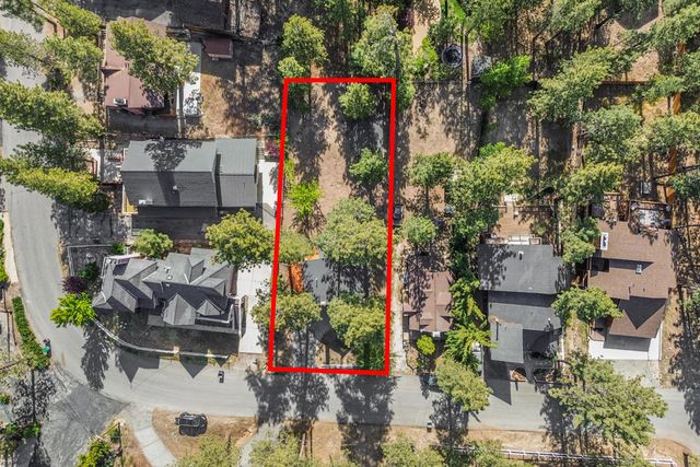 195 Elgin Road, Big Bear, CA 92315