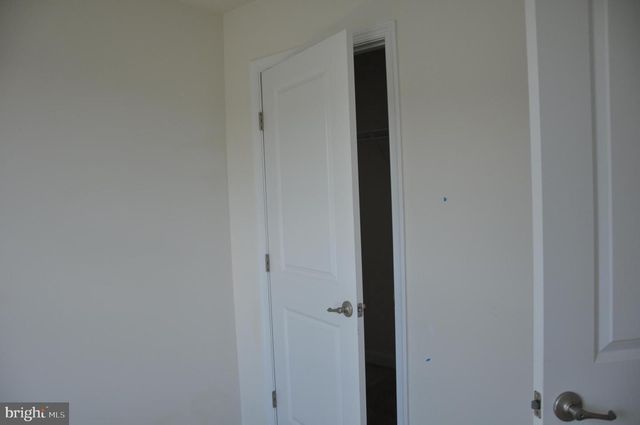 905 SUSAN CIR, North Wales, PA 19454