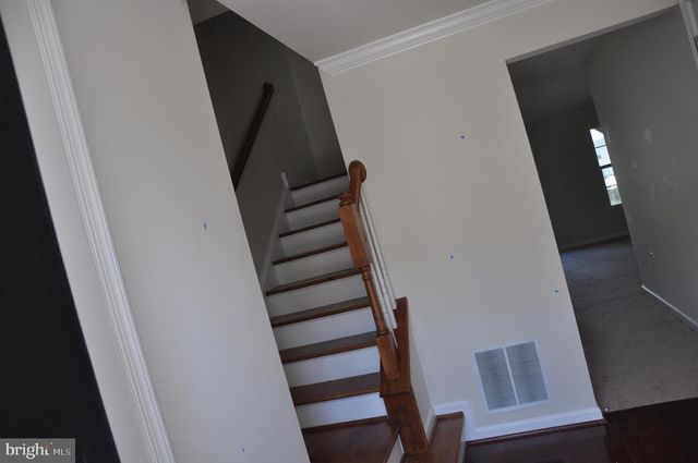 905 SUSAN CIR, North Wales, PA 19454