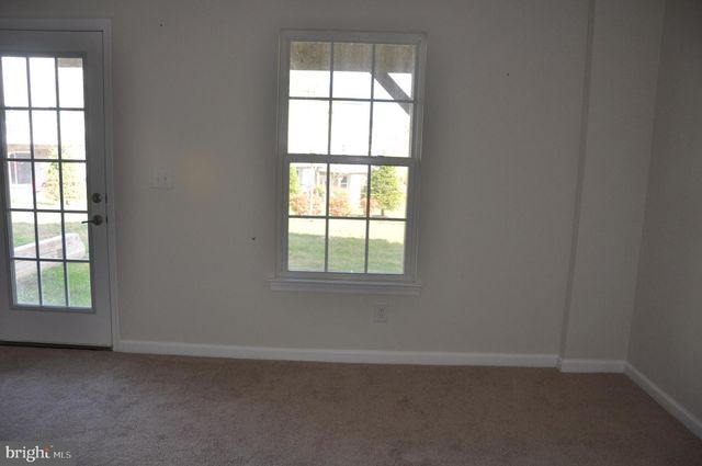 905 SUSAN CIR, North Wales, PA 19454
