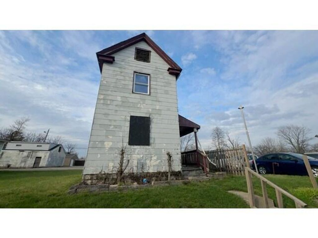 2798 E 5th Avenue, Columbus, OH 43219