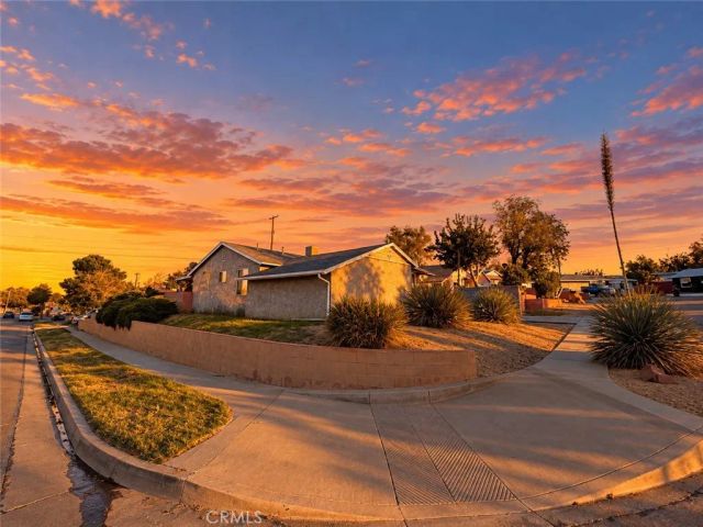 37442 4th st. E, Palmdale, CA 93550