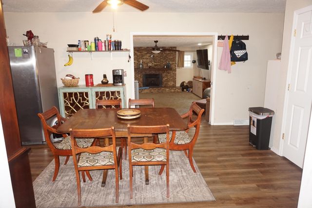 203 W King Drive, Willard, MO 65781