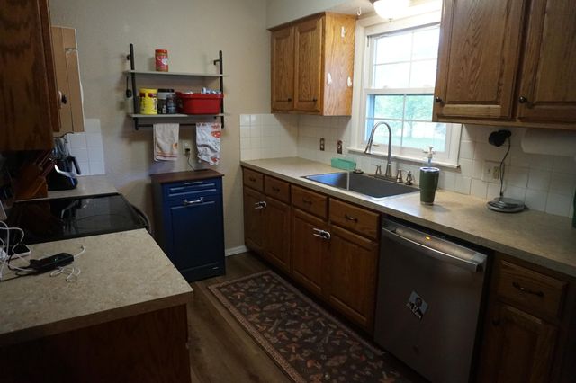 203 W King Drive, Willard, MO 65781