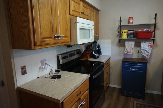 203 W King Drive, Willard, MO 65781