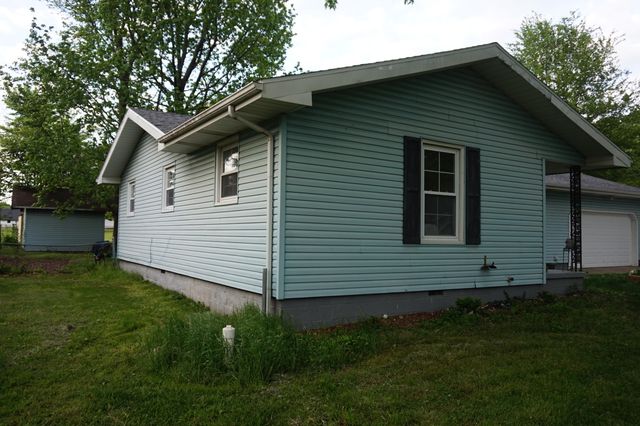 203 W King Drive, Willard, MO 65781