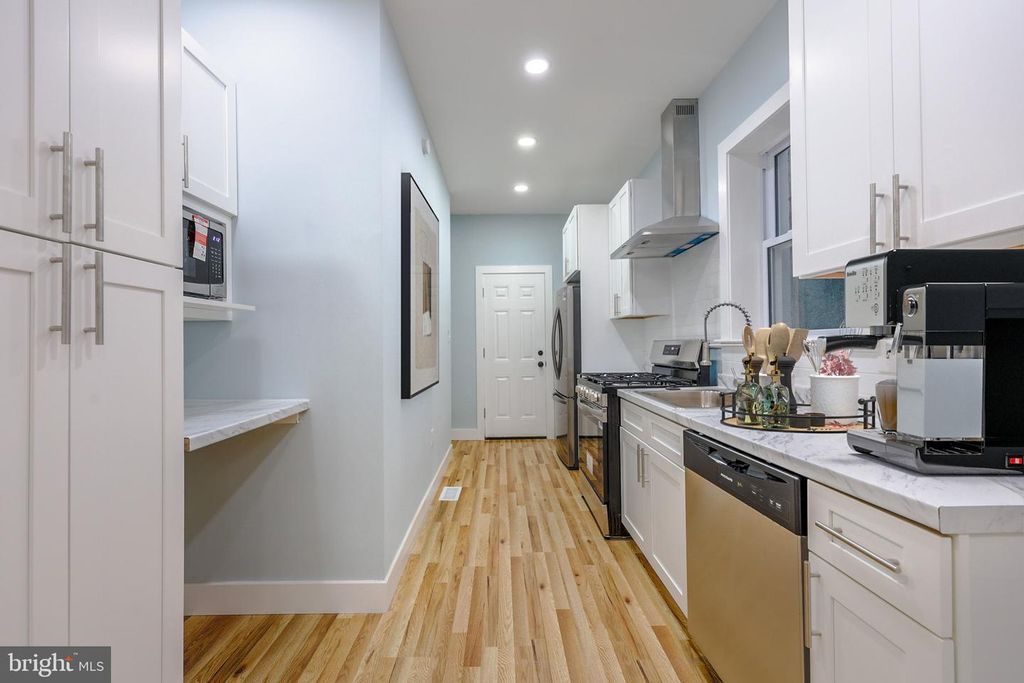 5722 MALCOLM ST, PHILADELPHIA, PA 19143 — photo 3
