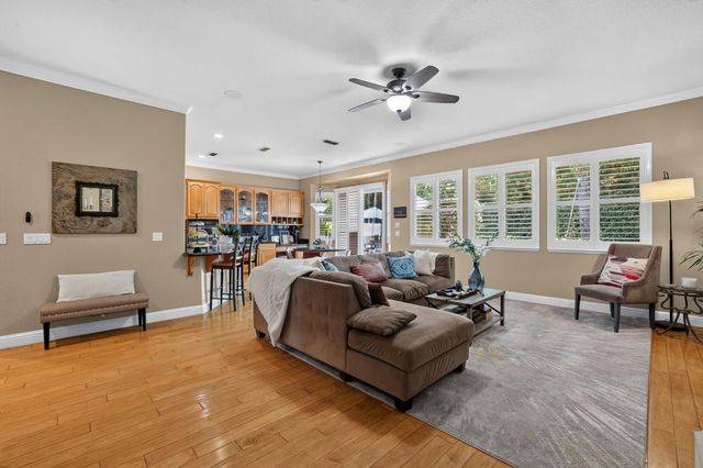 441 Renpoint Ct, Roseville, CA 95661