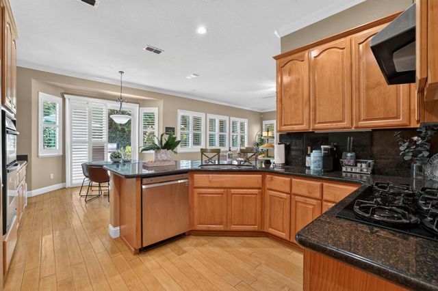 441 Renpoint Ct, Roseville, CA 95661