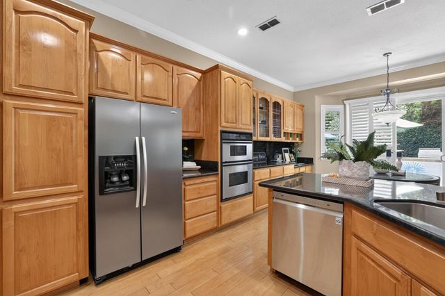 441 Renpoint Ct, Roseville, CA 95661