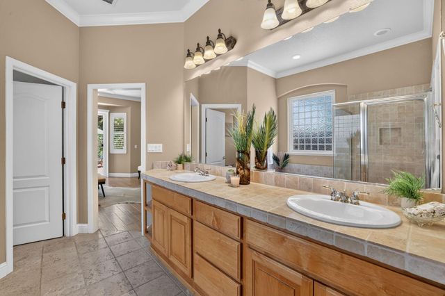 441 Renpoint Ct, Roseville, CA 95661
