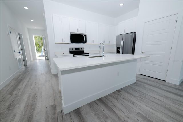 9298 N MENDOZA WAY, Citrus Springs, FL 34434