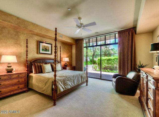 8 BILTMORE Estate 112, Phoenix, AZ 85016