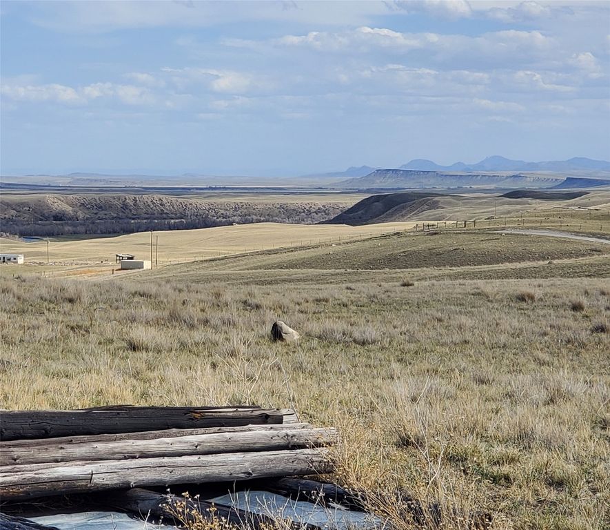 2675 E Bitterroot Lane, Augusta, MT 59410 photo 6