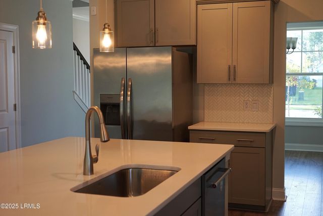 6 Stone Hearth Court, Bluffton, SC 29909