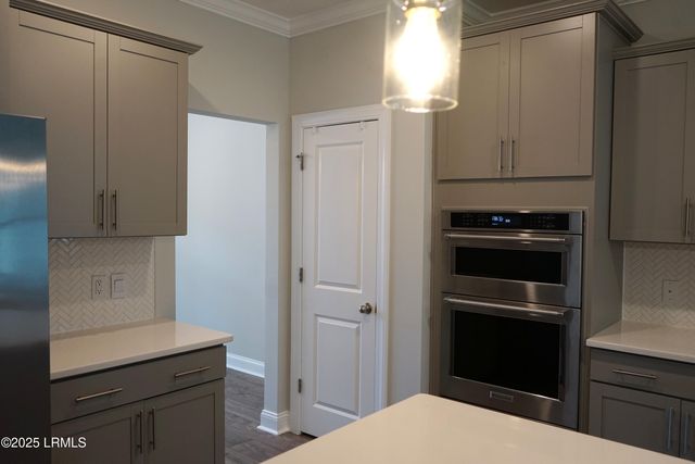 6 Stone Hearth Court, Bluffton, SC 29909