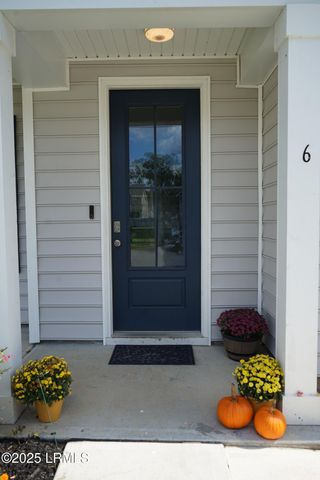 6 Stone Hearth Court, Bluffton, SC 29909