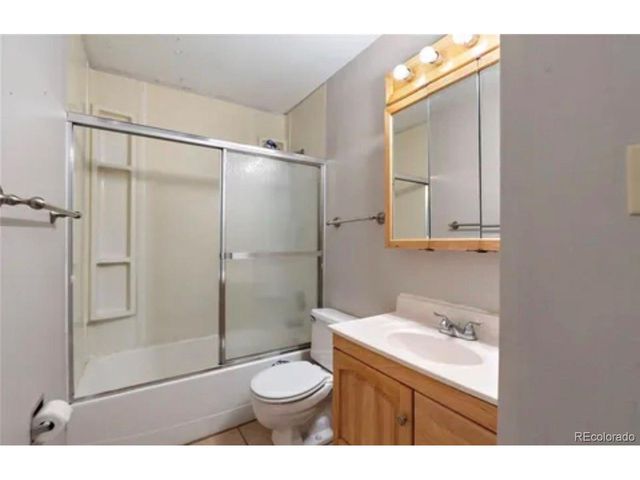 11906 E Canal Dr, Aurora, CO 80011