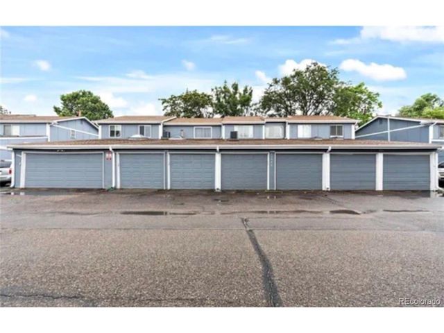 11906 E Canal Dr, Aurora, CO 80011