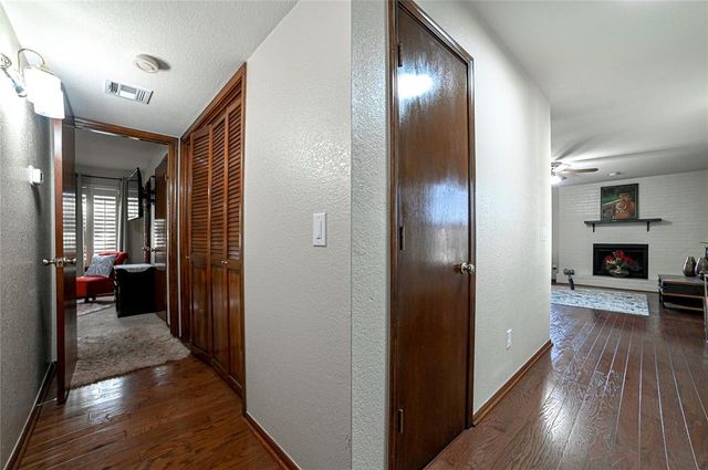 4400 Hemingway Drive 215, Oklahoma City, OK 73118