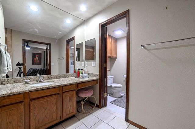 4400 Hemingway Drive 215, Oklahoma City, OK 73118