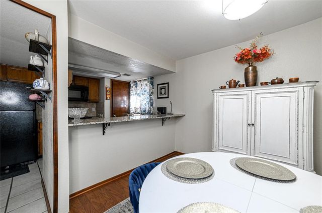 4400 Hemingway Drive 215, Oklahoma City, OK 73118