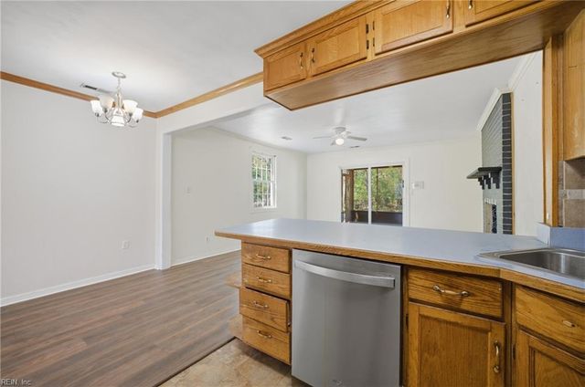 1818 Tulane RD, Norfolk, VA 23518