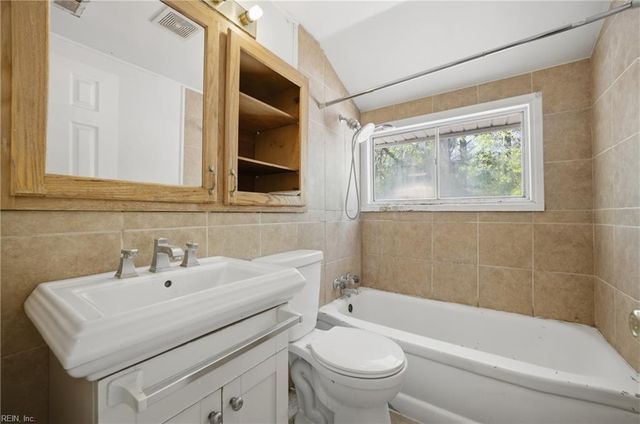 1818 Tulane RD, Norfolk, VA 23518