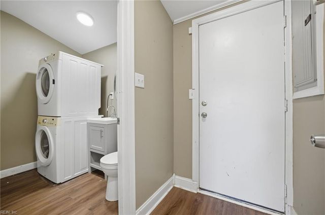 1818 Tulane RD, Norfolk, VA 23518