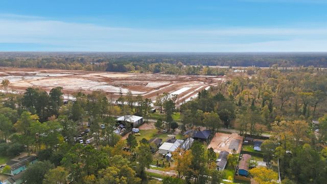 27043 Coach Light Lane, New Caney, TX 77357