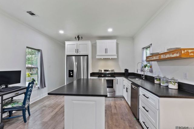 1701 Glenmora Ave, Jackson, LA 70748