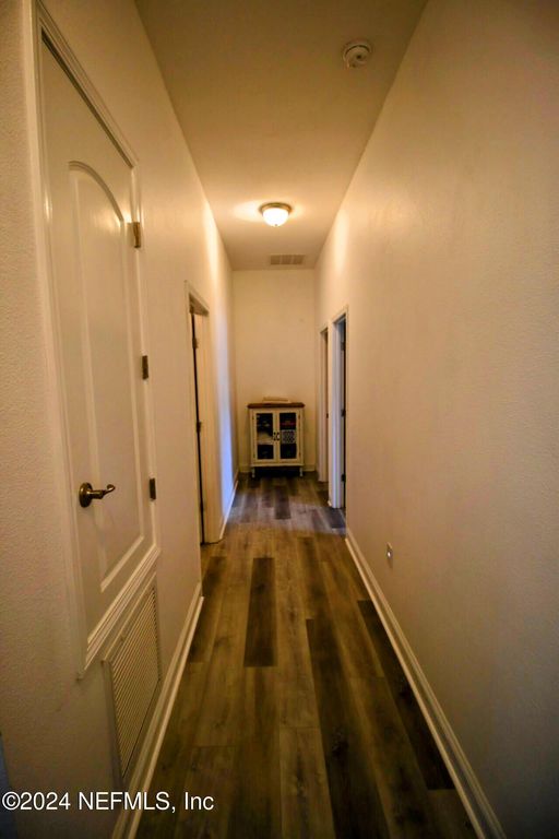 Image 12 of property listing at 78236 SADDLE ROCK Road, Yulee, FL 32097