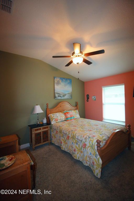 Image 13 of property listing at 78236 SADDLE ROCK Road, Yulee, FL 32097