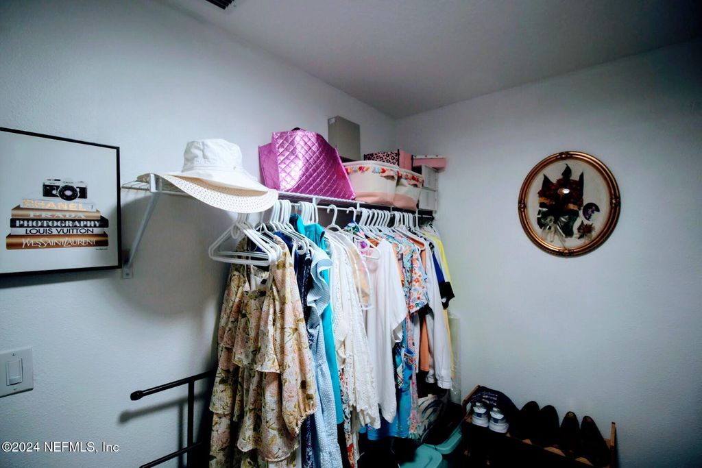 Image 14 of property listing at 78236 SADDLE ROCK Road, Yulee, FL 32097