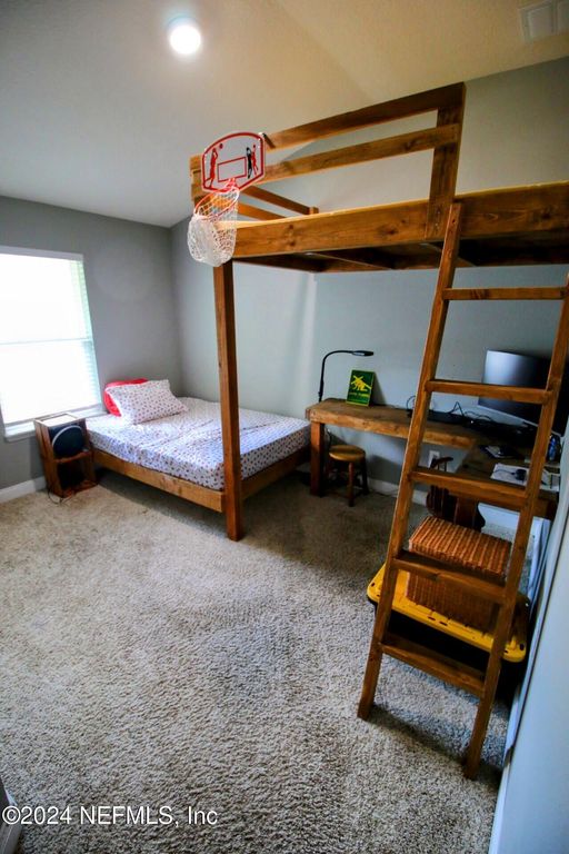 Image 16 of property listing at 78236 SADDLE ROCK Road, Yulee, FL 32097