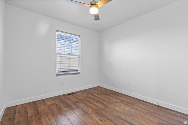 10643 S LAMOND DR, South Jordan, UT 84009