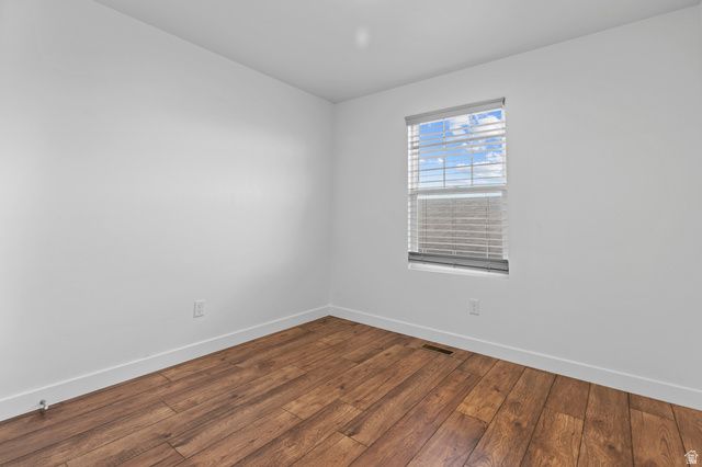 10643 S LAMOND DR, South Jordan, UT 84009