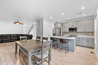 10643 S LAMOND DR, South Jordan, UT 84009