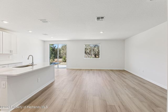 7177 RAY CREEK Drive, Brooksville, FL 34601