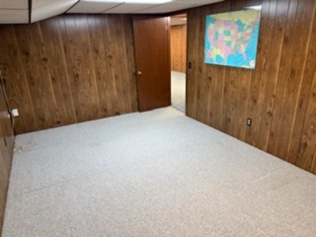 1928 E Ravena ST, Park City, KS 67219